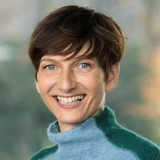 Antje Tenhaaf